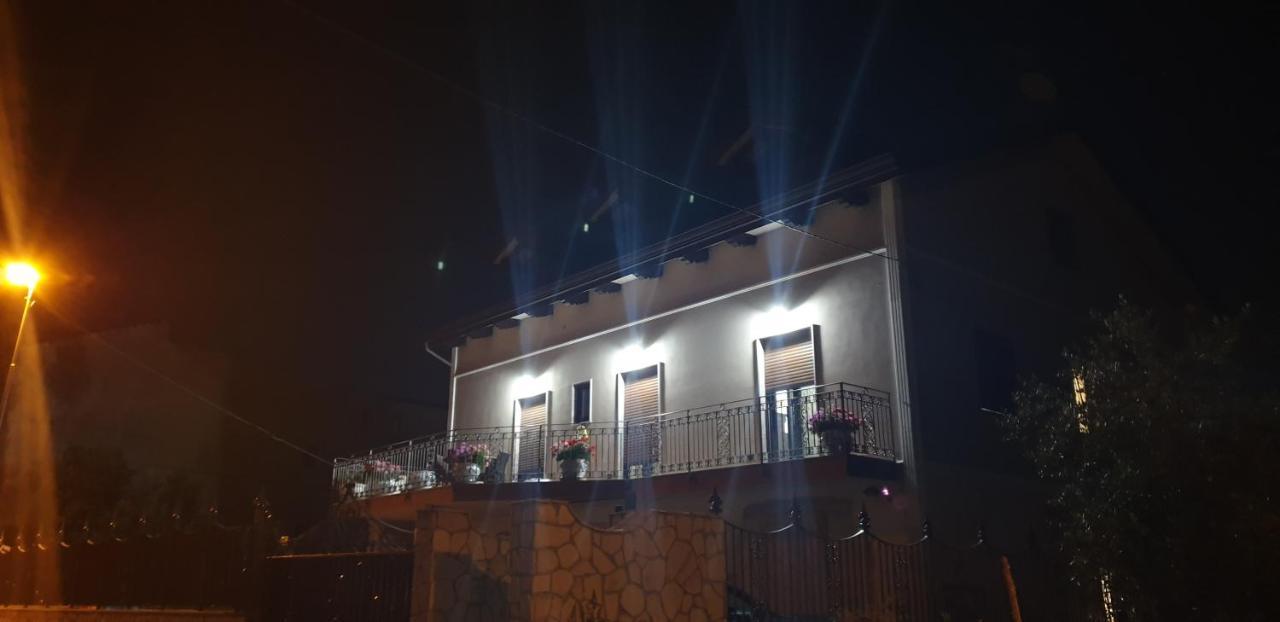 Borgo12 Bed & Breakfast Pimonte Bagian luar foto